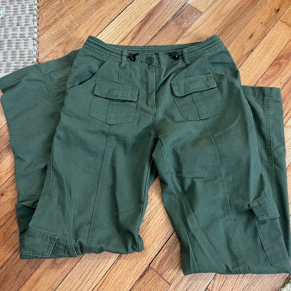 BRANDY MELVILLE CARGO PANTS